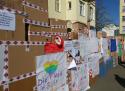Kunstaktion für Demokratie auf dem Wartburgplatz in Plauen